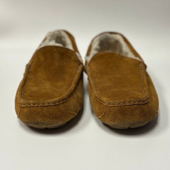 Koolaburra by UGG Tipton Men\'s Suede Slipper Chestnut Brown Size 10
